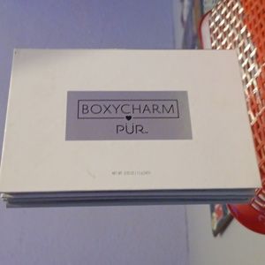 ᑭᑌᖇE ᑕOᔕᗰETIᑕᔕ ᗷO᙭ᑭᑌᖇE ᑕOᔕᗰETIᑕᔕ ᗷO᙭IᑎG ᑕᕼᗩᖇᗰ EYEᔕᕼᗩᗪOᗯ ᑭᗩᒪETTE